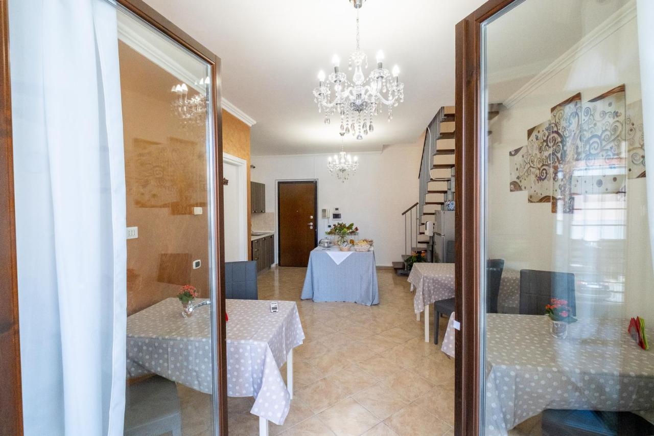 La Casa Di Lally Fiano Romano Buitenkant foto