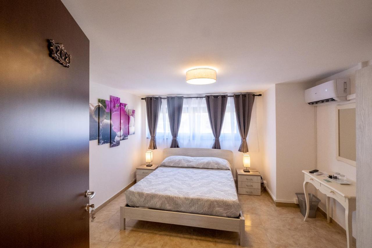 La Casa Di Lally Fiano Romano Buitenkant foto